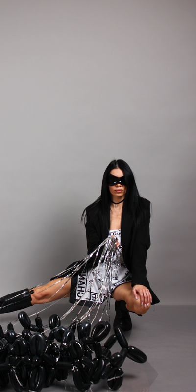 Фото из фотостудии самообслуживания (автопортрета) в Селфклик