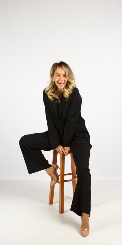 Фото из фотостудии самообслуживания (автопортрета) в Селфклик