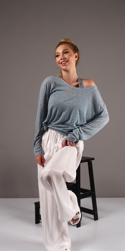 Фото из фотостудии самообслуживания (автопортрета) в Селфклик