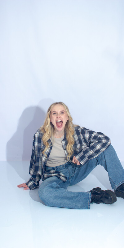 Фото из фотостудии самообслуживания (автопортрета) в Селфклик