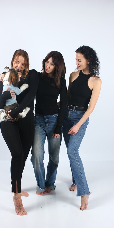 Фото из фотостудии самообслуживания (автопортрета) в Селфклик