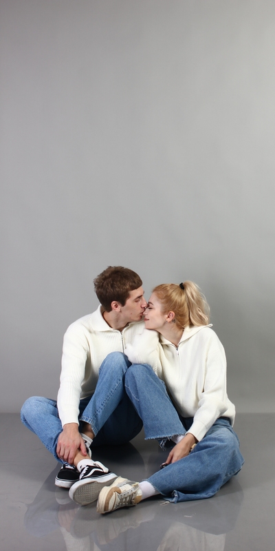 Фото из фотостудии самообслуживания (автопортрета) в Селфклик