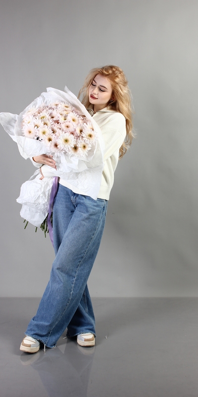 Фото из фотостудии самообслуживания (автопортрета) в Селфклик