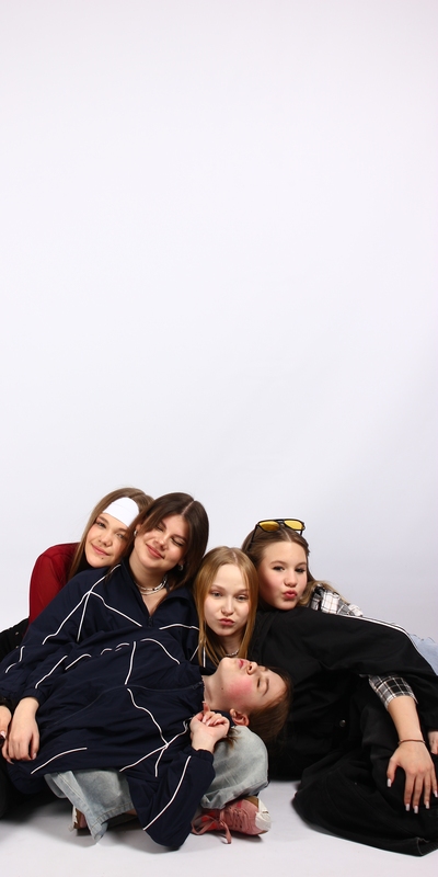 Фото из фотостудии самообслуживания (автопортрета) в Селфклик