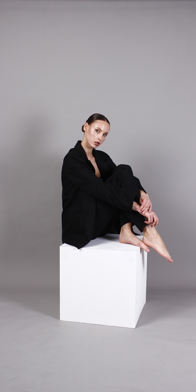 Фото из фотостудии самообслуживания (автопортрета) в Селфклик