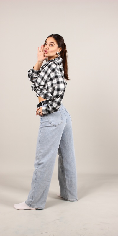 Фото из фотостудии самообслуживания (автопортрета) в Селфклик