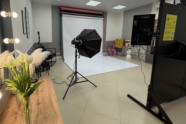 Фотостудия Автопортрета Селфклик в г.Канск