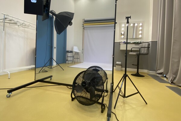 Фотостудия Автопортрета Селфклик в г.Москва