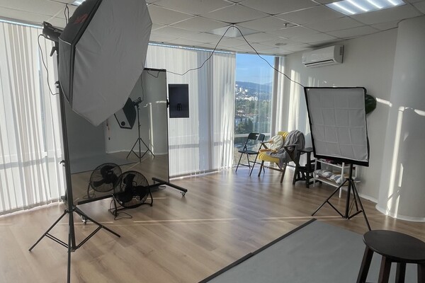 Фотостудия Автопортрета Селфклик в г.Сочи